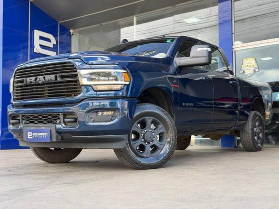 RAM 2500 6.7 I6 TURBO DIESEL LARAMIE NIGHT EDITION CD 4X4 AUTOMÁTICO RAM 2500 6.7 I6 TURBO DIESEL LARAMIE NIGHT EDITION CD 4X4 AUTOMÁTICO